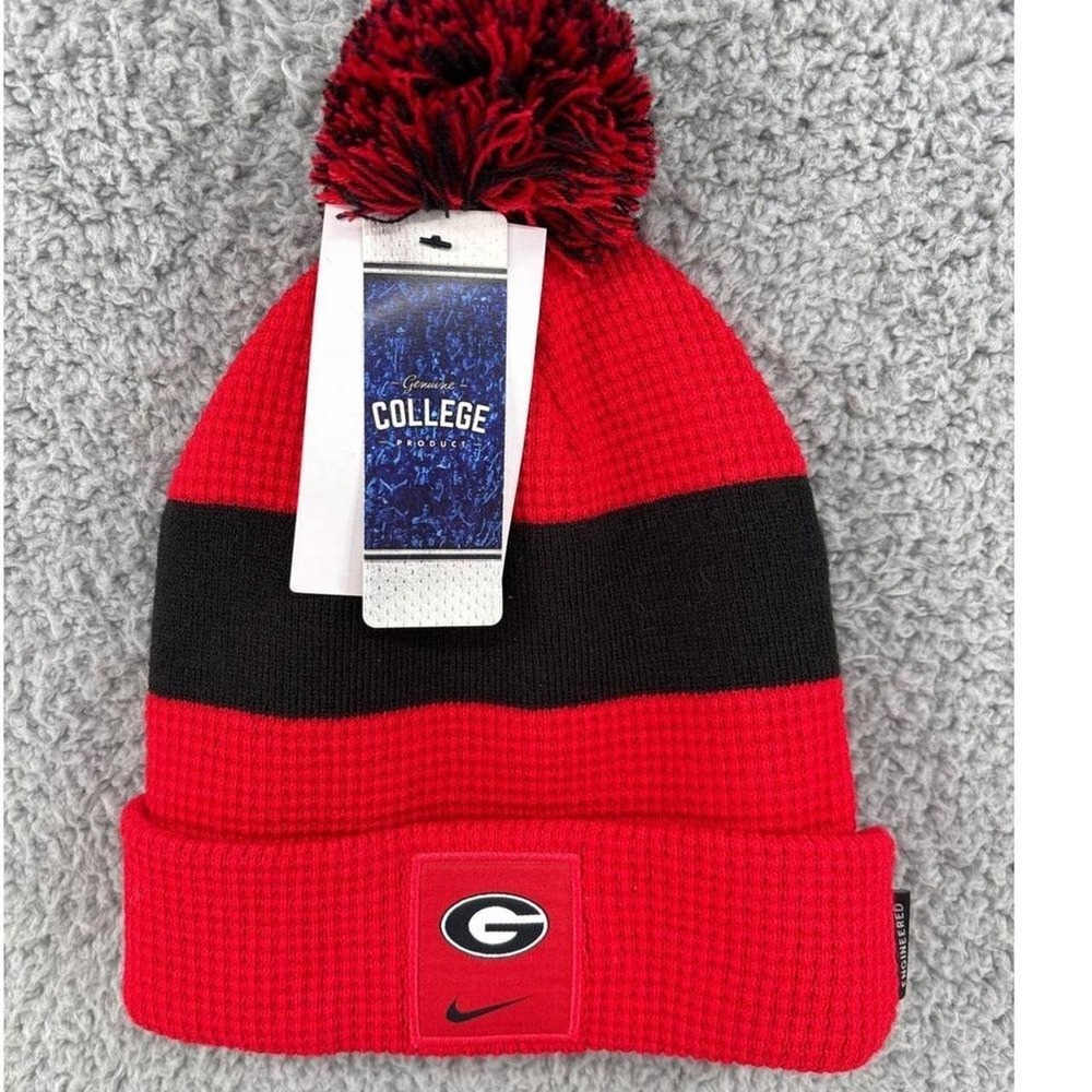 Nike Georgia Bulldogs Sideline 21 Youth Pom Beanie C33037 Red Black OSFM